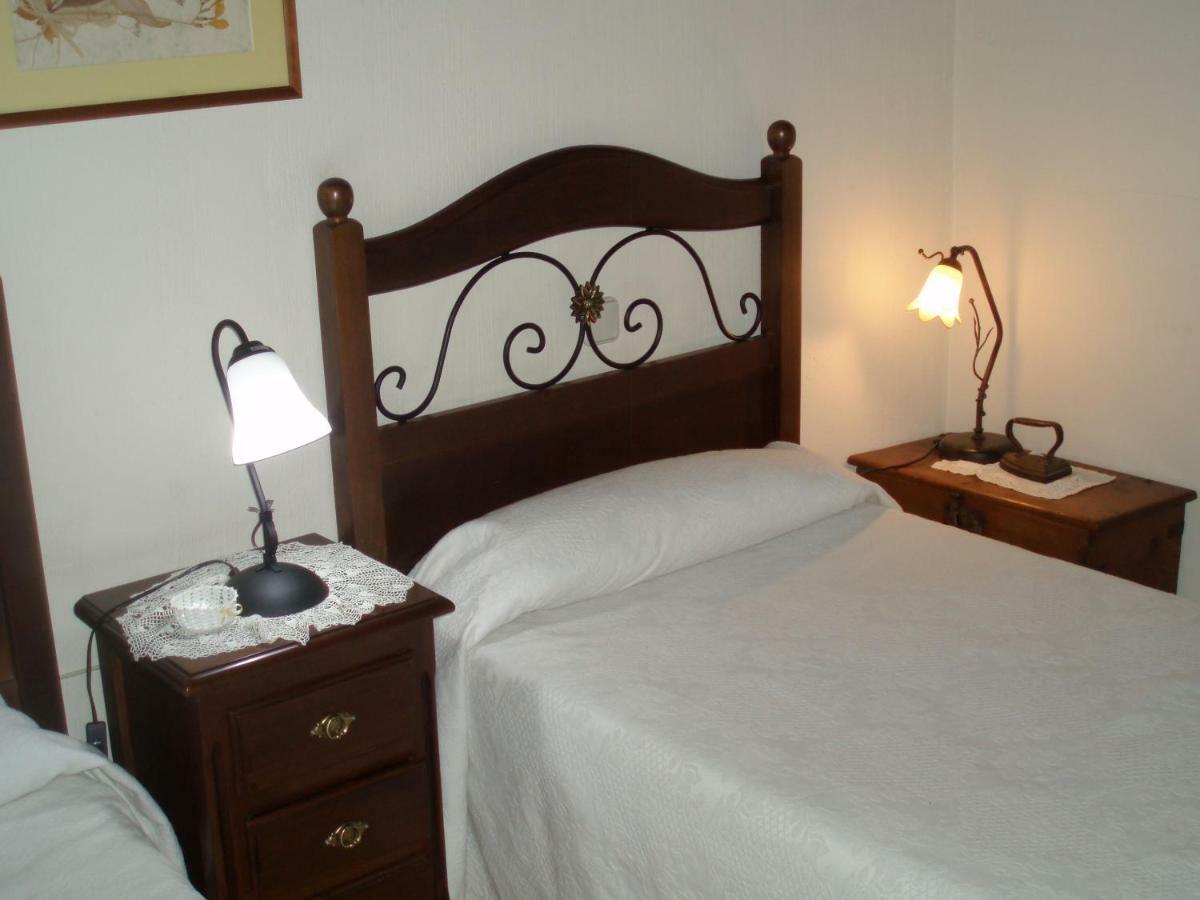 Montejo de la Vega de la Serrezuela Hotel Rural La Huerta מראה חיצוני תמונה